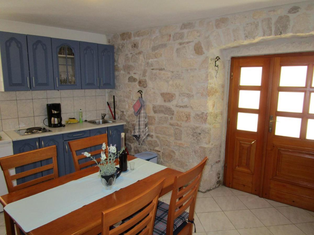 Marko Polo B Old Town Trogir Exterior photo